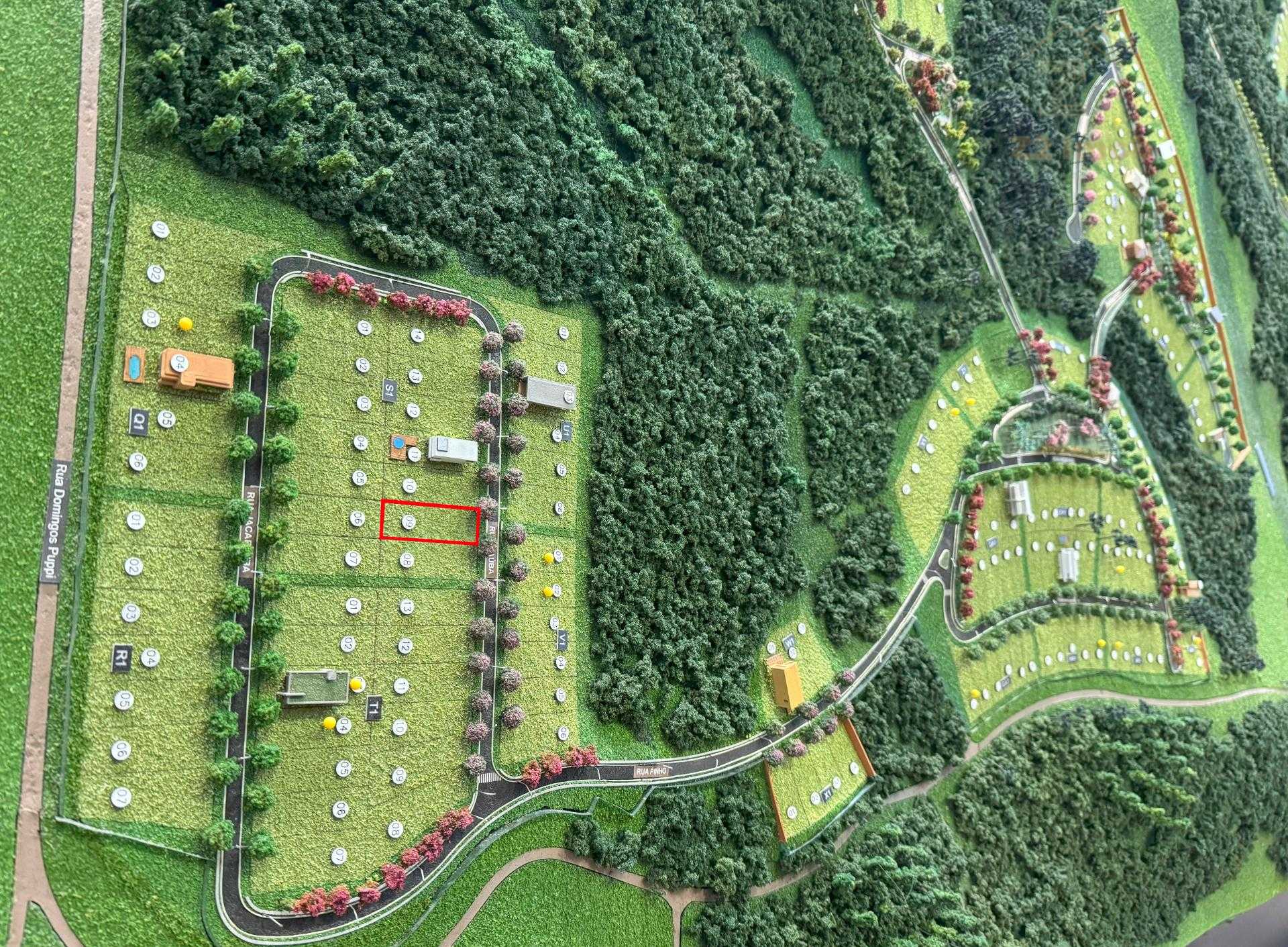 TERRENO à venda com 714m  no Alphaville Paraná em Campo Largo