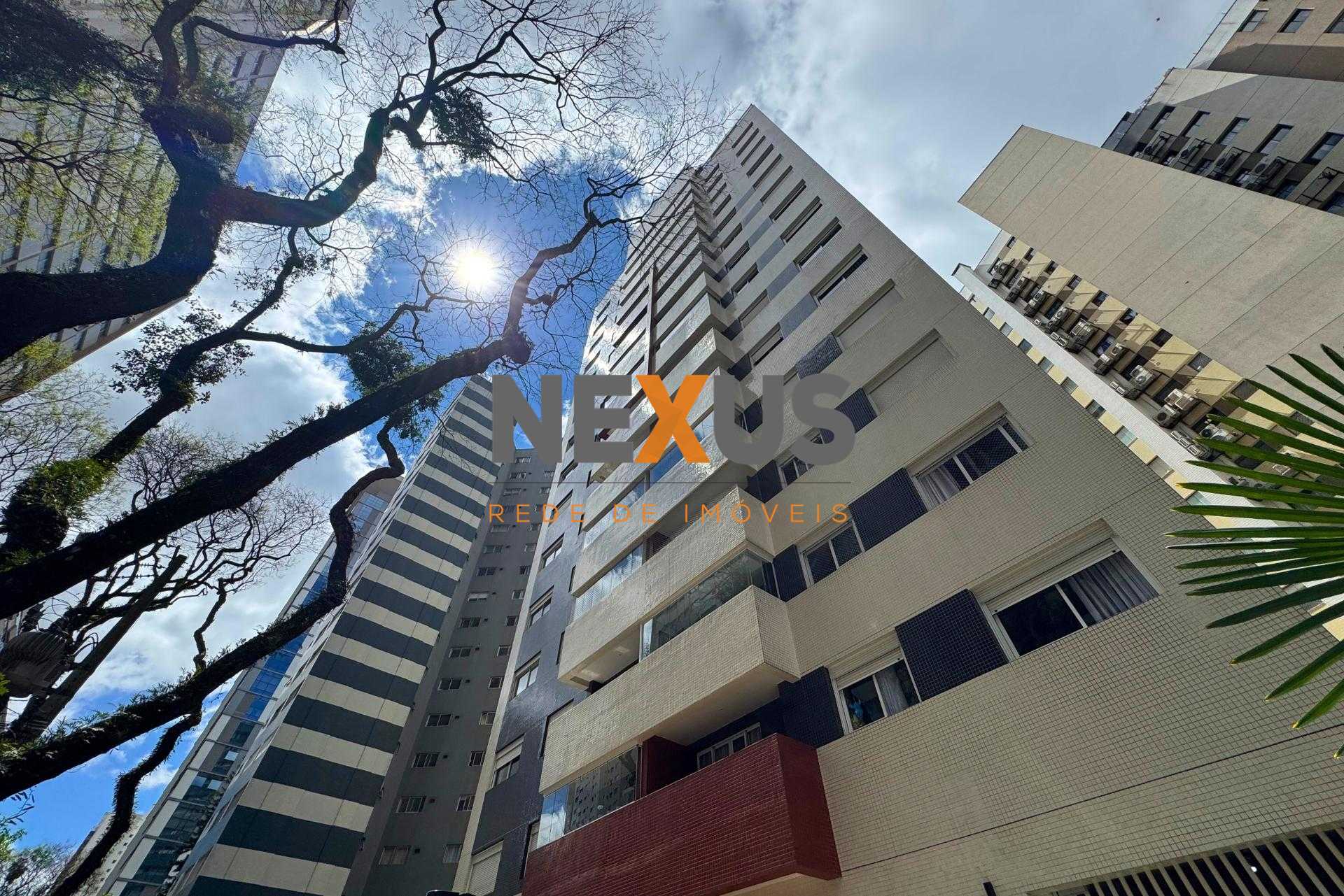Cobertura Duplex com 3 Quartos, 3 Vagas | Água Verde, Curitiba