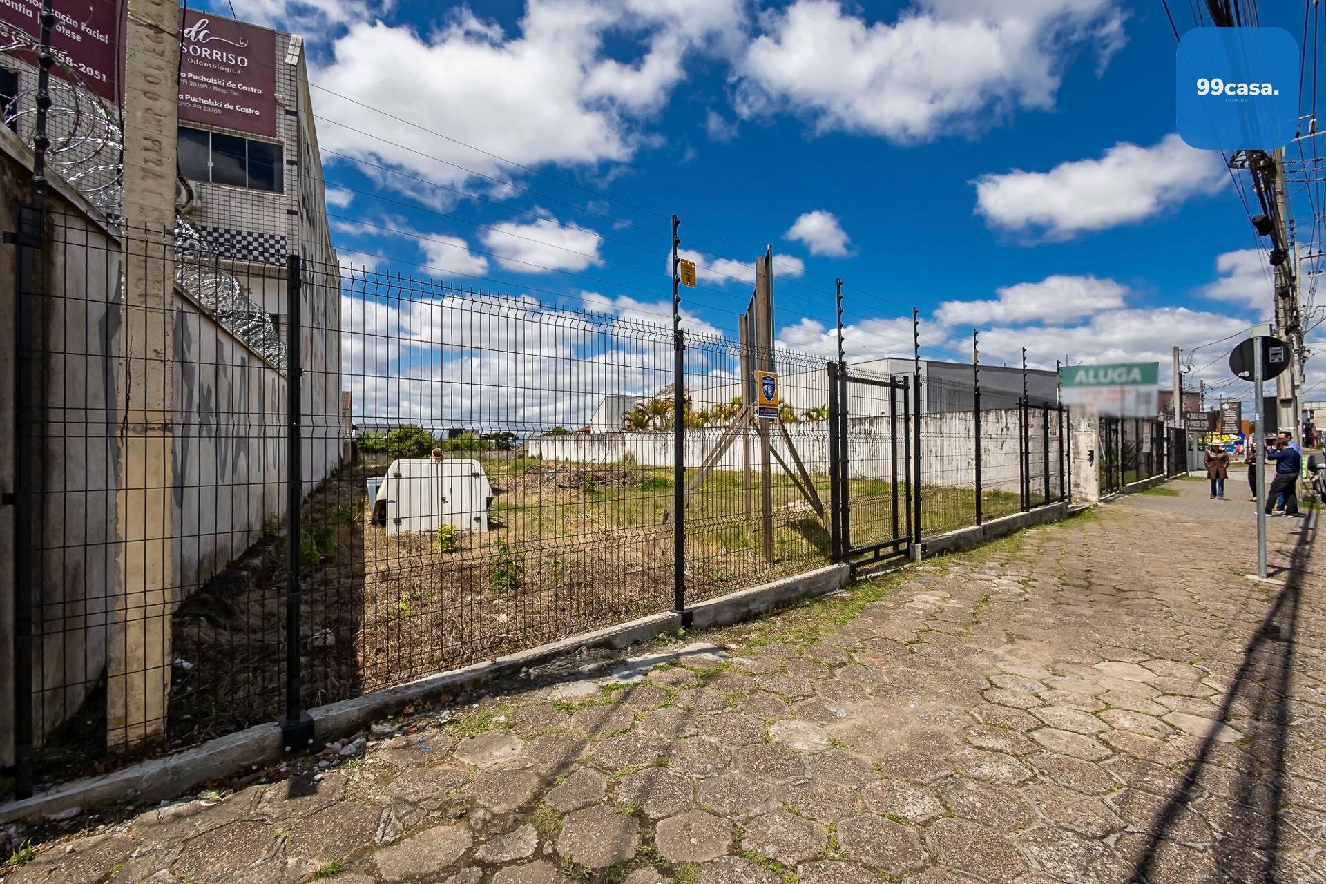 Terreno comercial para locação no Xaxim com 1.000m  na Rua Fra...