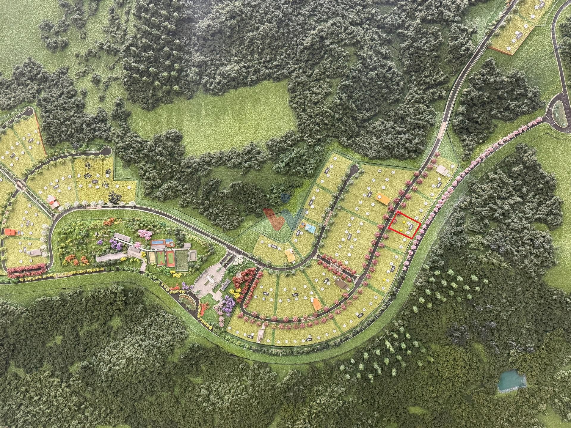 Terrenos à venda no Alphaville Paraná em Campo Largo com 1.447...