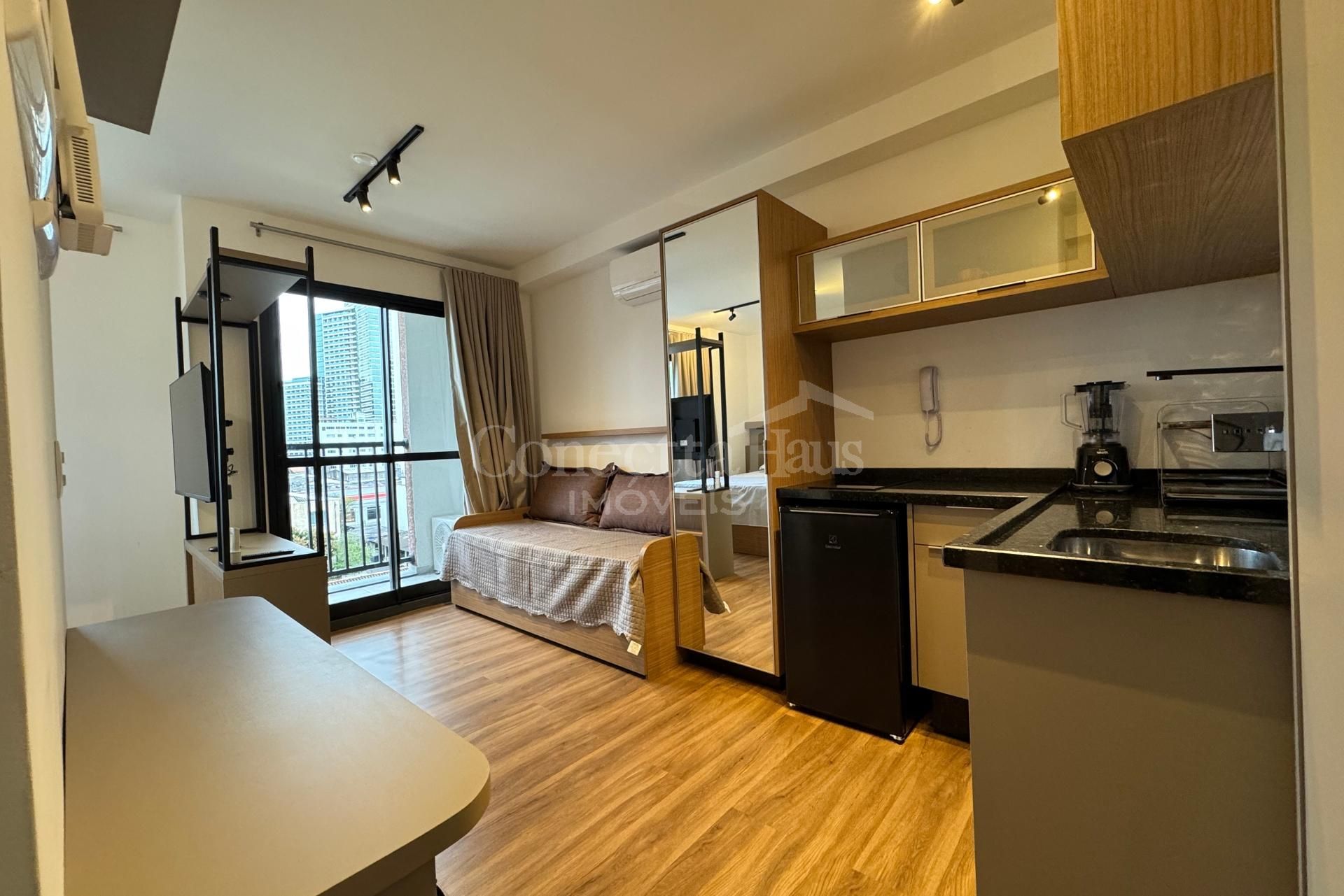 Apartamento Studio mobiliado e com sacada à venda no Centro - ...