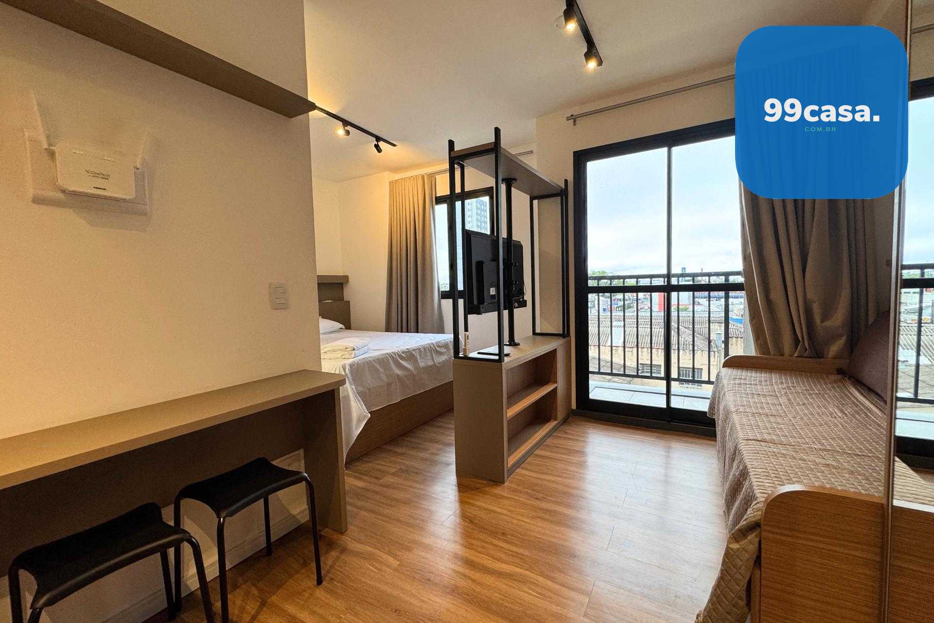 Apartamento Studio mobiliado e com sacada à venda no Centro - ...