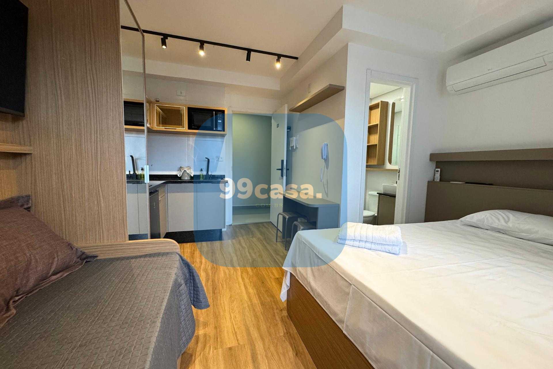 Apartamento Studio mobiliado e com sacada à venda no Centro - ...