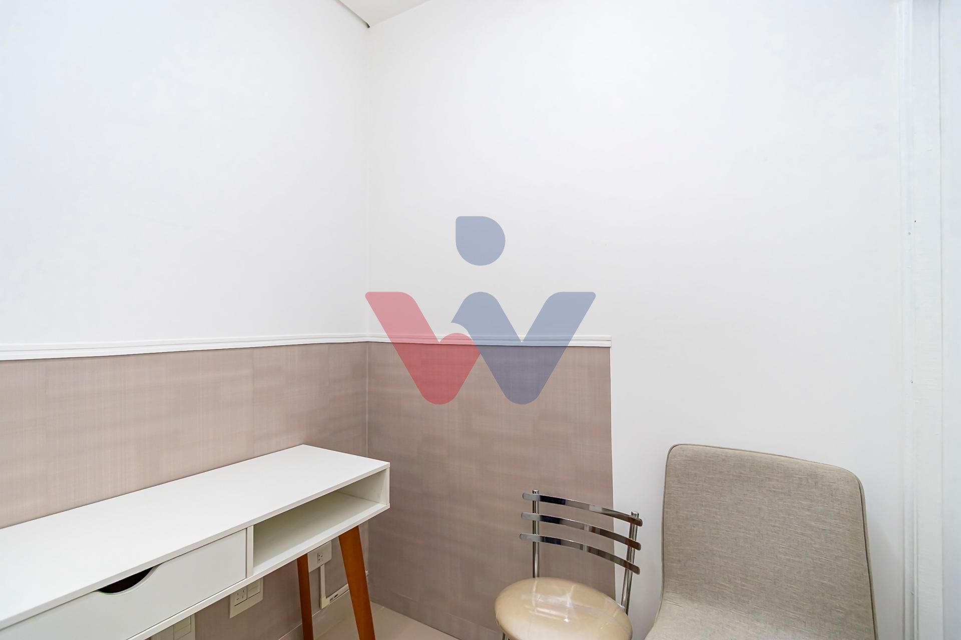 Sala comercial à venda no Batel  ao lado da Praça do Japão - ...