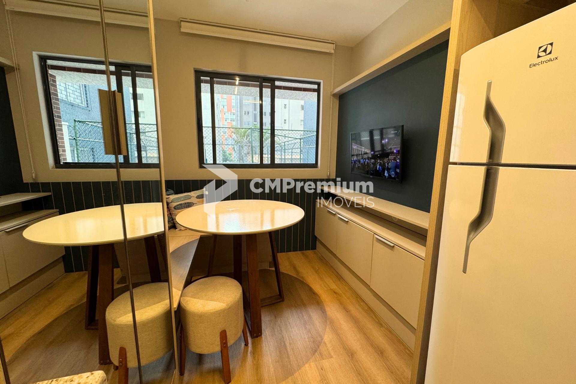 Apartamento de 1 Quarto Mobiliado à venda no Centro de Curitiba