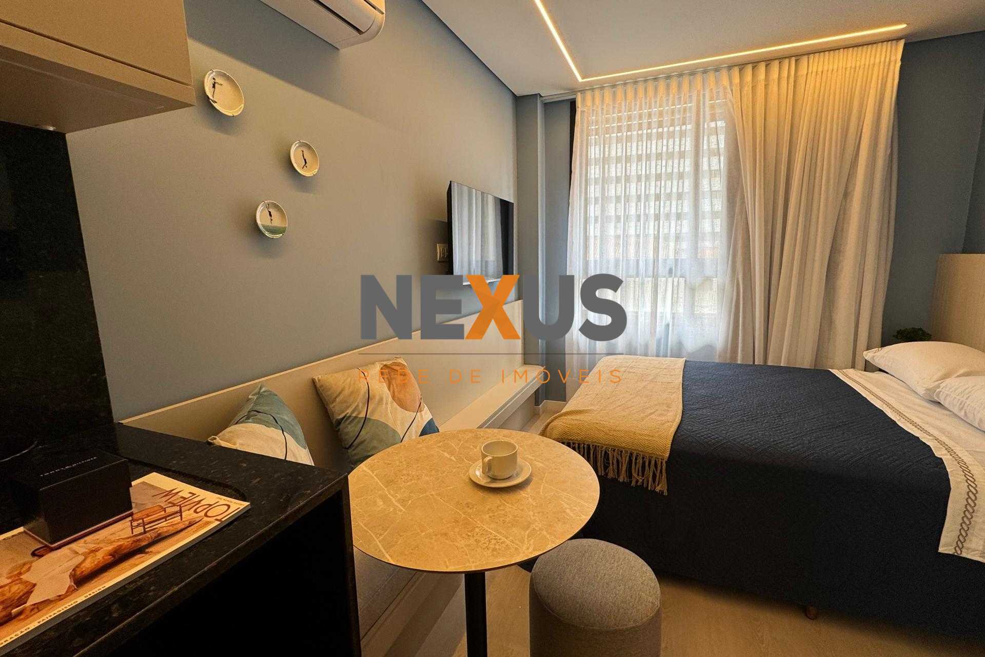 Apartamento Studio com 18m  Mobiliado no Batel | All Batel