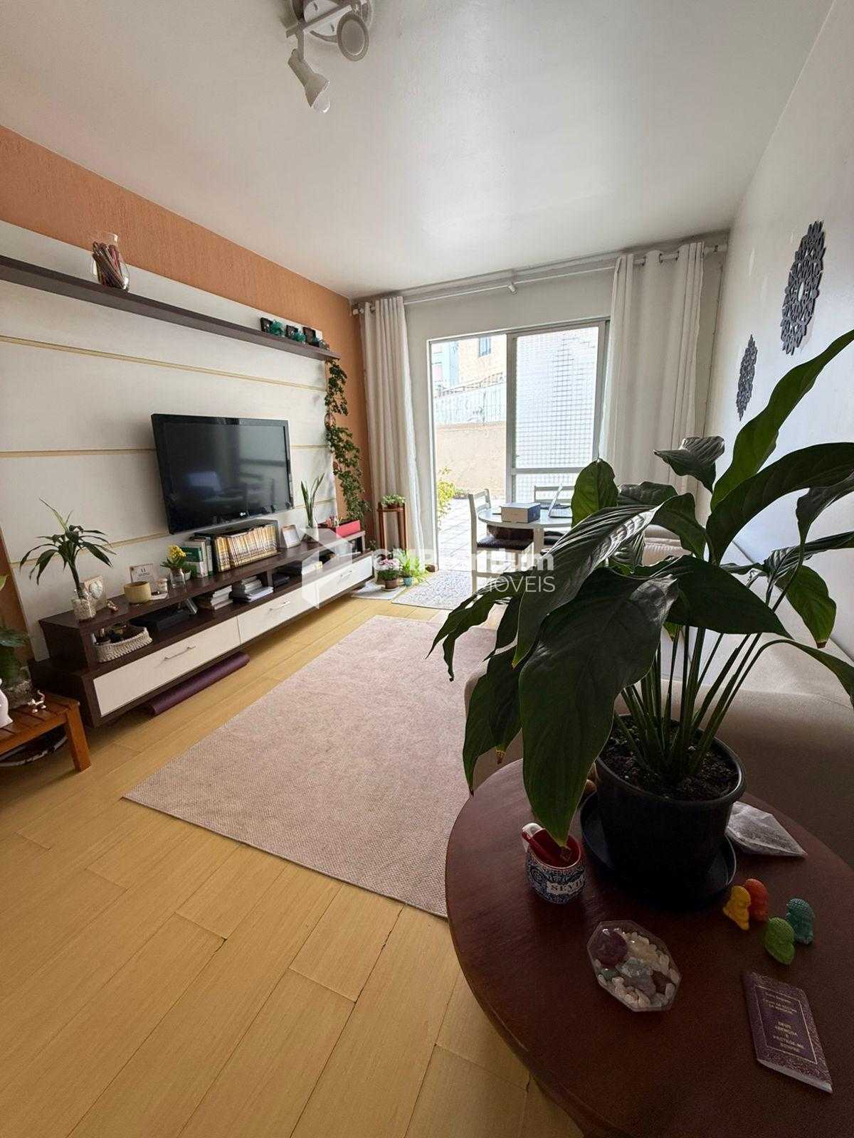 Garden com 2 quartos no Juvevê c  área externa privativa a 350...