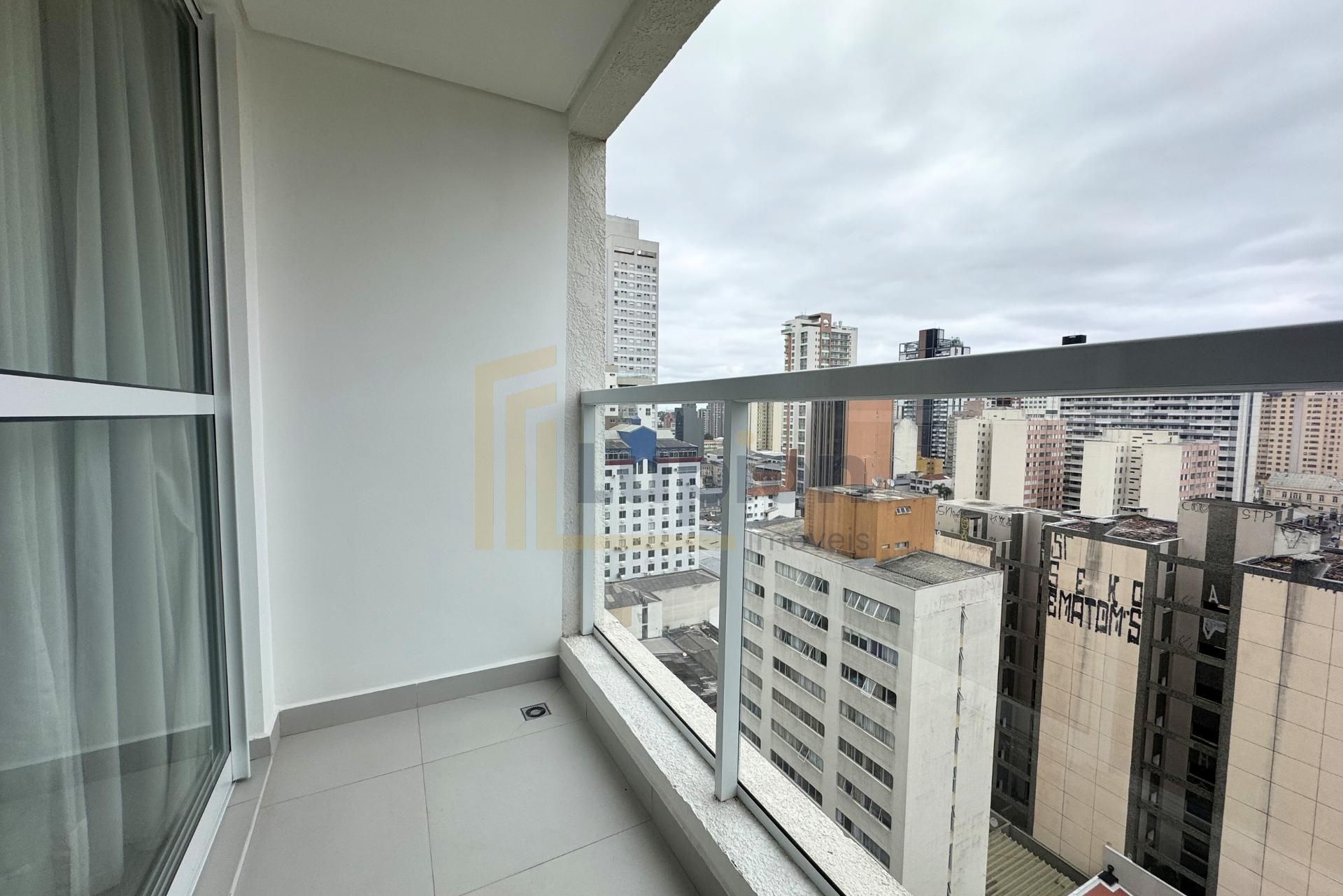 Apartamento Studio Mobiliado para Locação no Centro de Curitib...