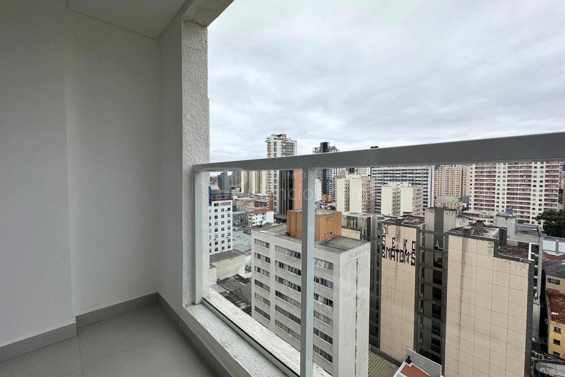 Apartamento Studio Mobiliado para Locação no Centro de Curitib...