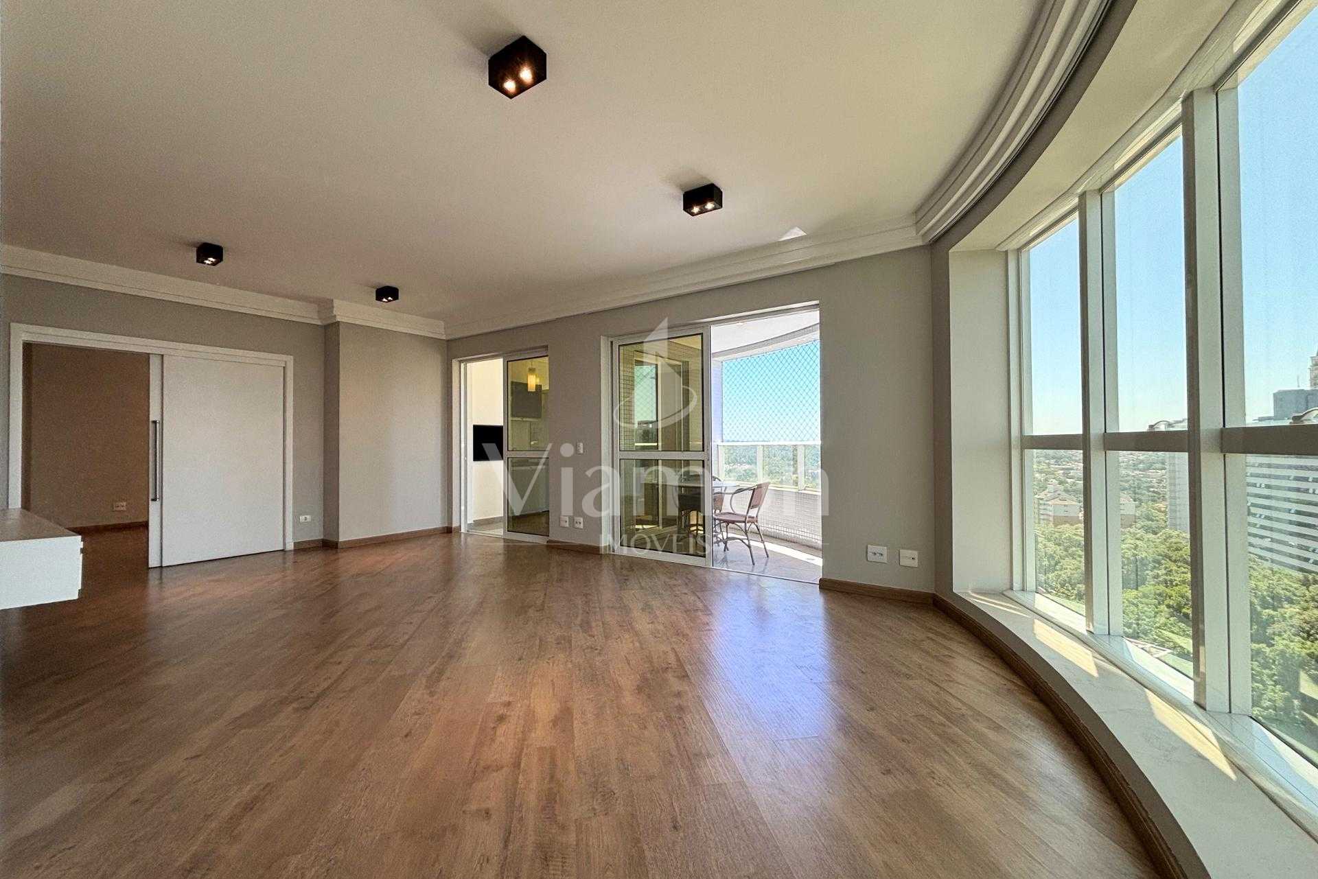 Apartamento com 4 quartos para locação no Ecoville - Curitiba PR