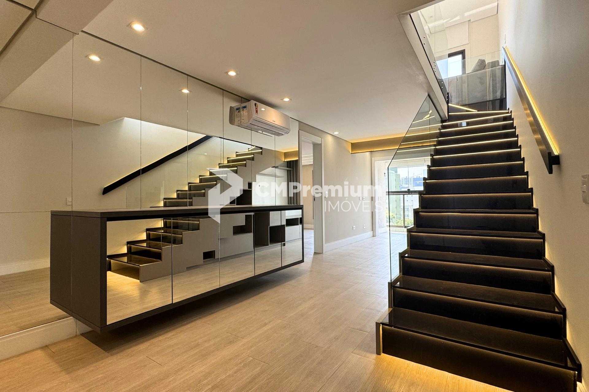 Cobertura à venda no Vila Izabel - Curitiba PR  3 quartos e 2 ...