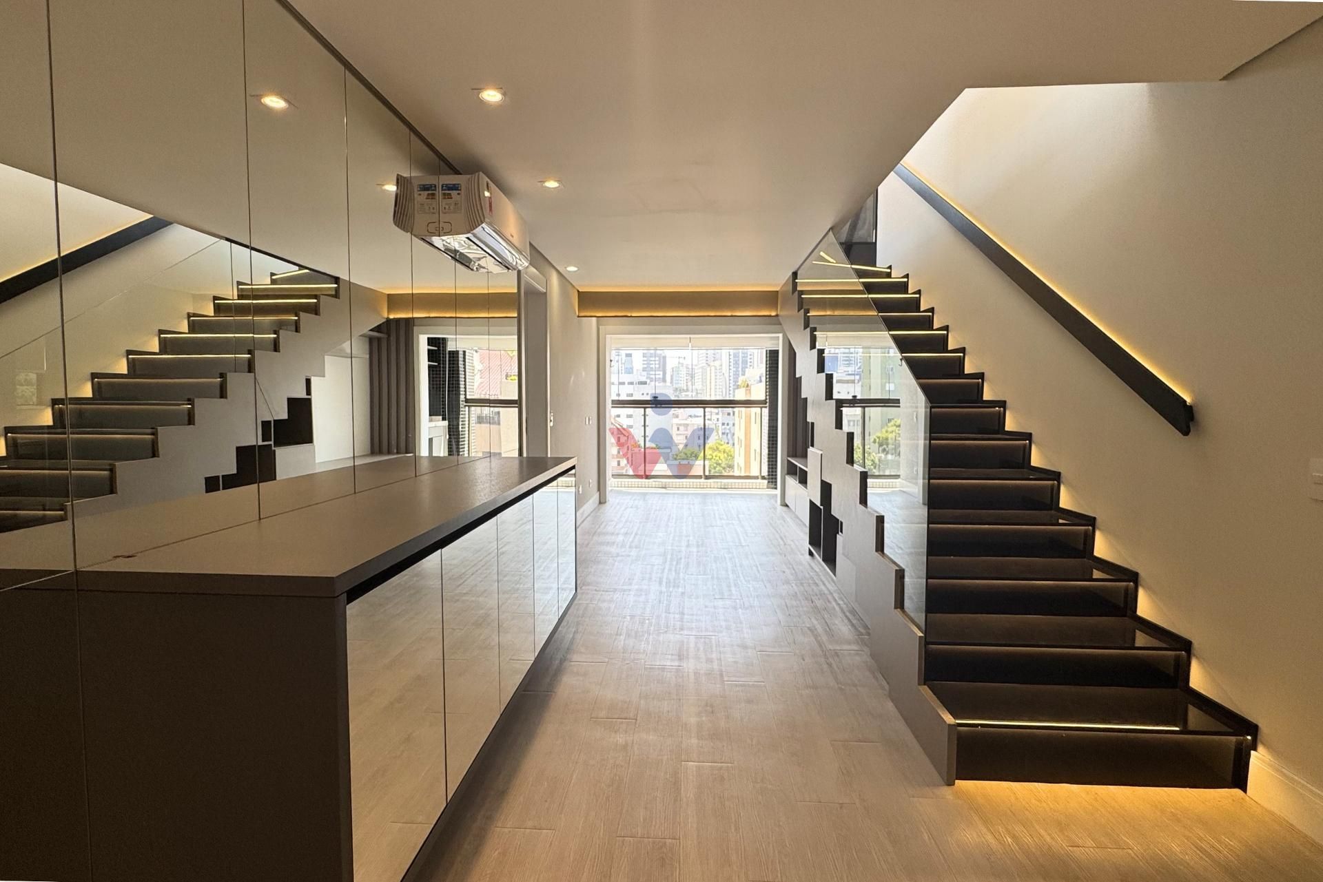 Cobertura à venda no Vila Izabel - Curitiba PR  3 quartos e 2 ...