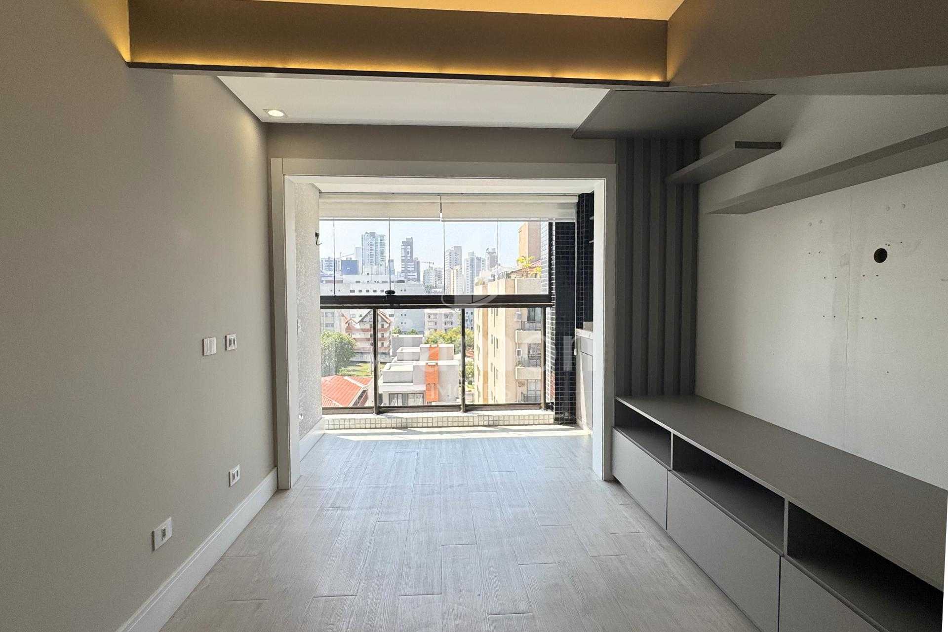 Cobertura à venda no Vila Izabel - Curitiba PR  3 quartos e 2 ...