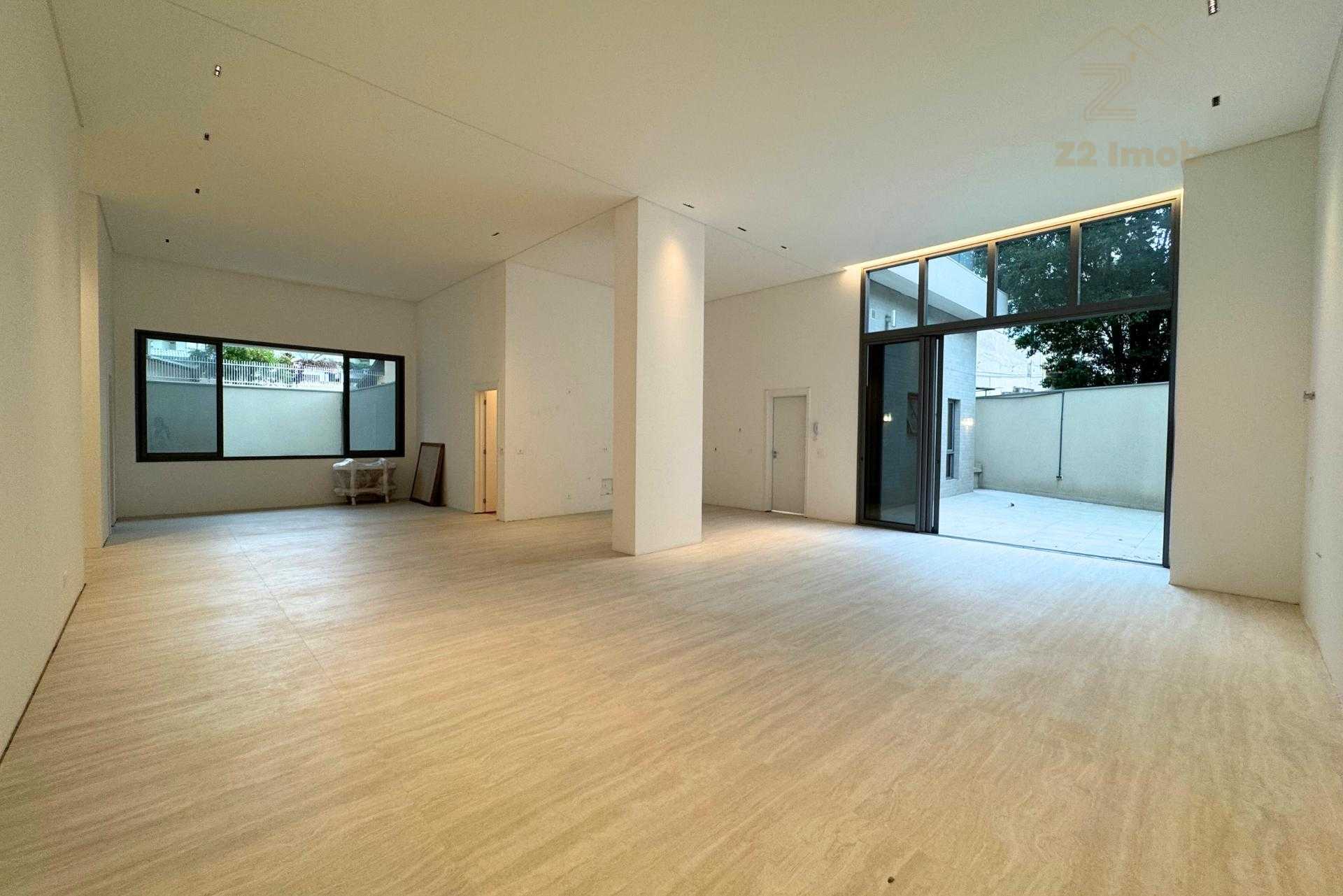 Apartamento garden à venda no Batel - 3 Suítes e 4 vagas de ga...