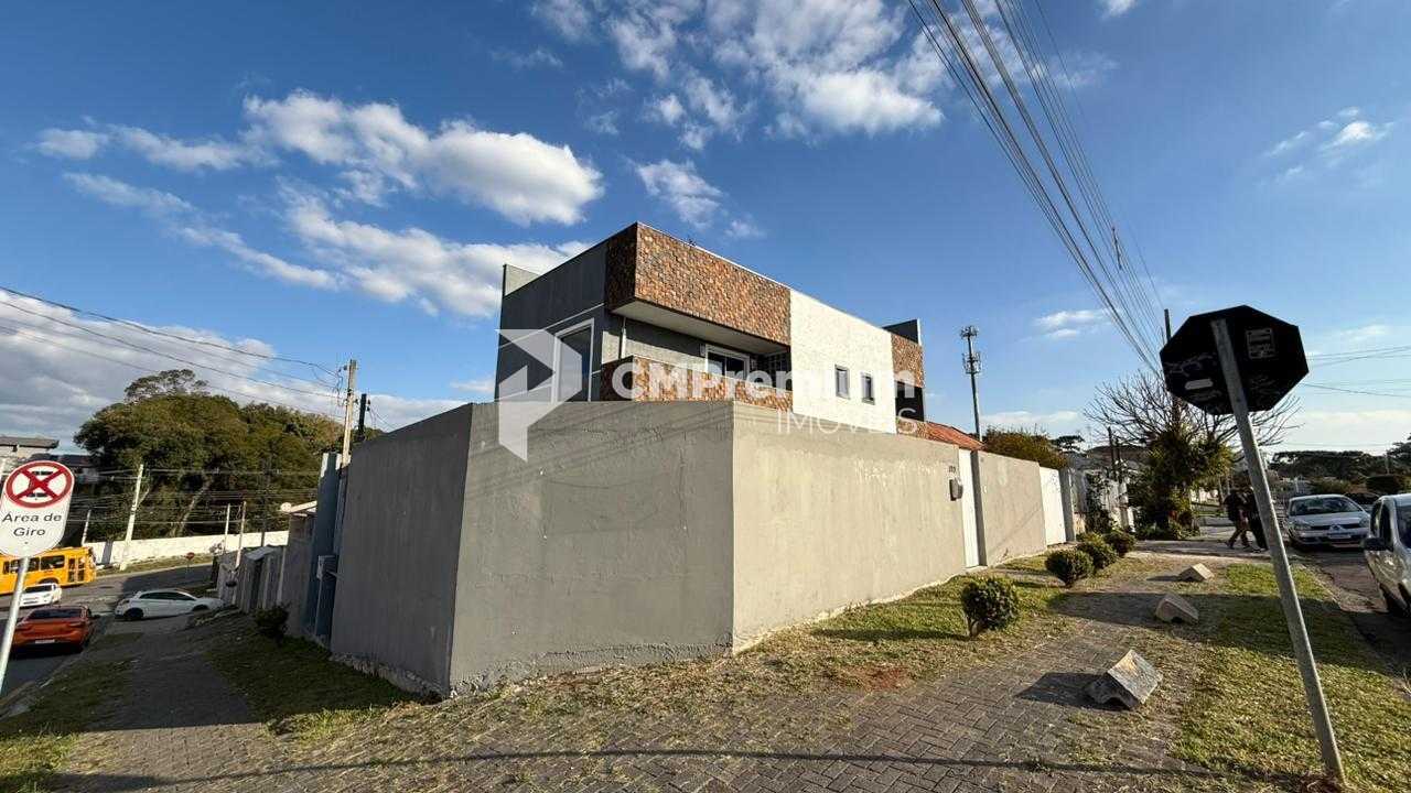 Sobrado com terraço e vista panorâmica no Santa Cândida em Cur...