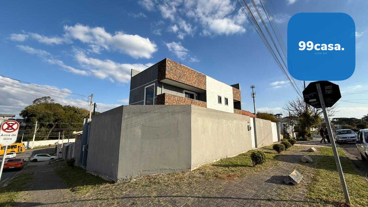 Sobrado com terraço e vista panorâmica no Santa Cândida em Cur...
