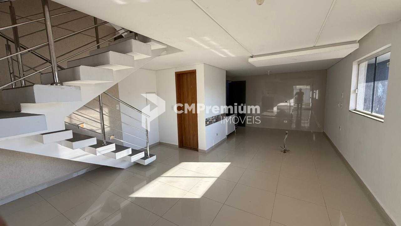 Sobrado com terraço e vista panorâmica no Santa Cândida em Cur...