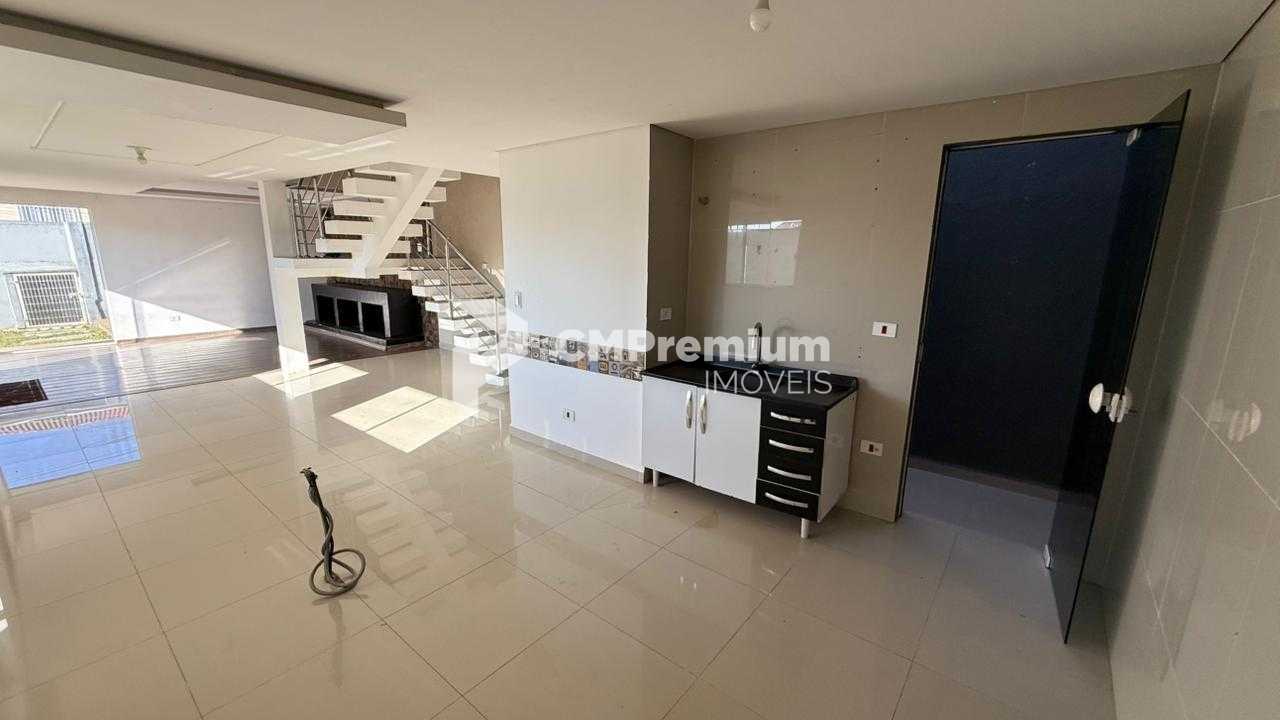 Sobrado com terraço e vista panorâmica no Santa Cândida em Cur...