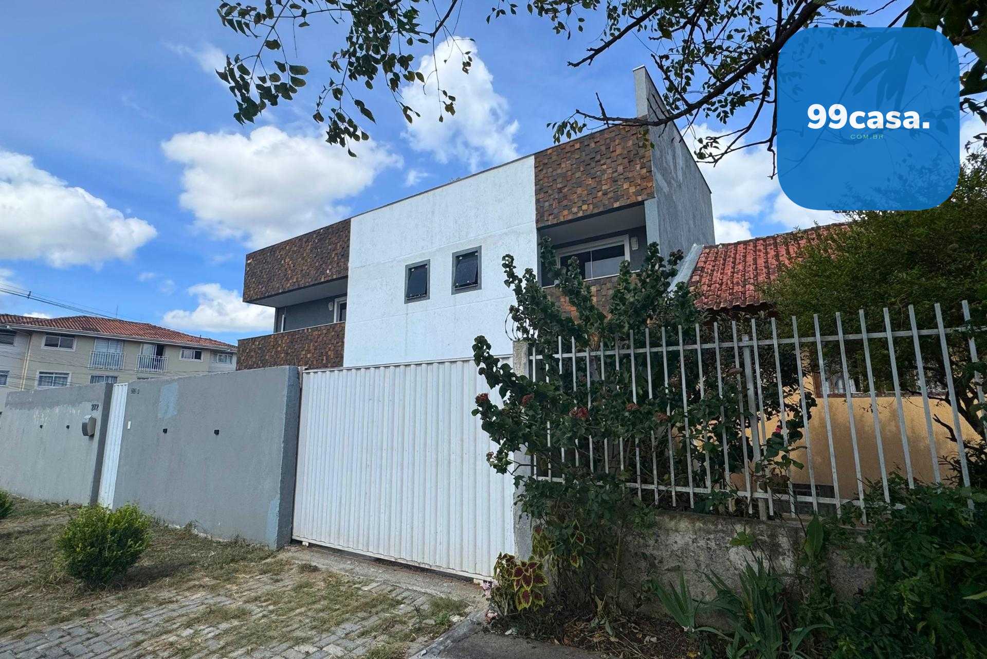 Sobrado com terraço e vista panorâmica no Santa Cândida em Cur...