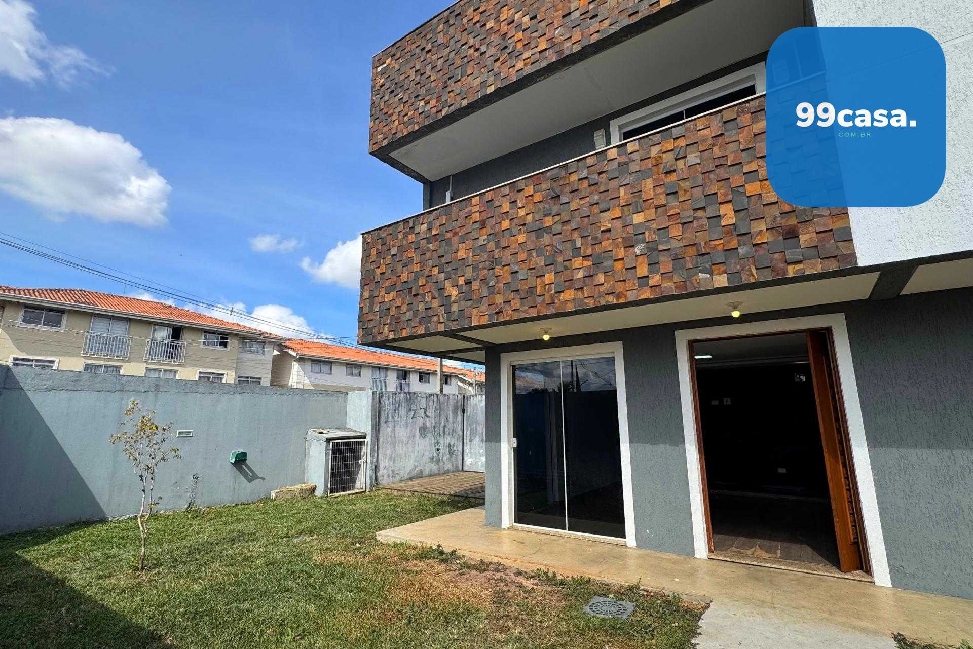 Sobrado com terraço e vista panorâmica no Santa Cândida em Cur...