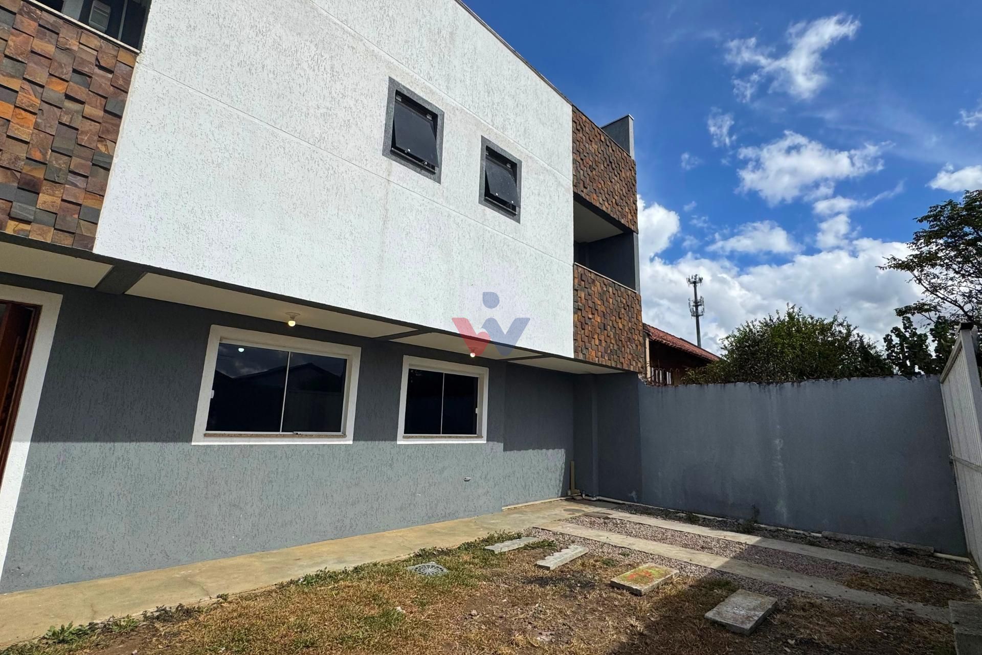 Sobrado com terraço e vista panorâmica no Santa Cândida em Cur...