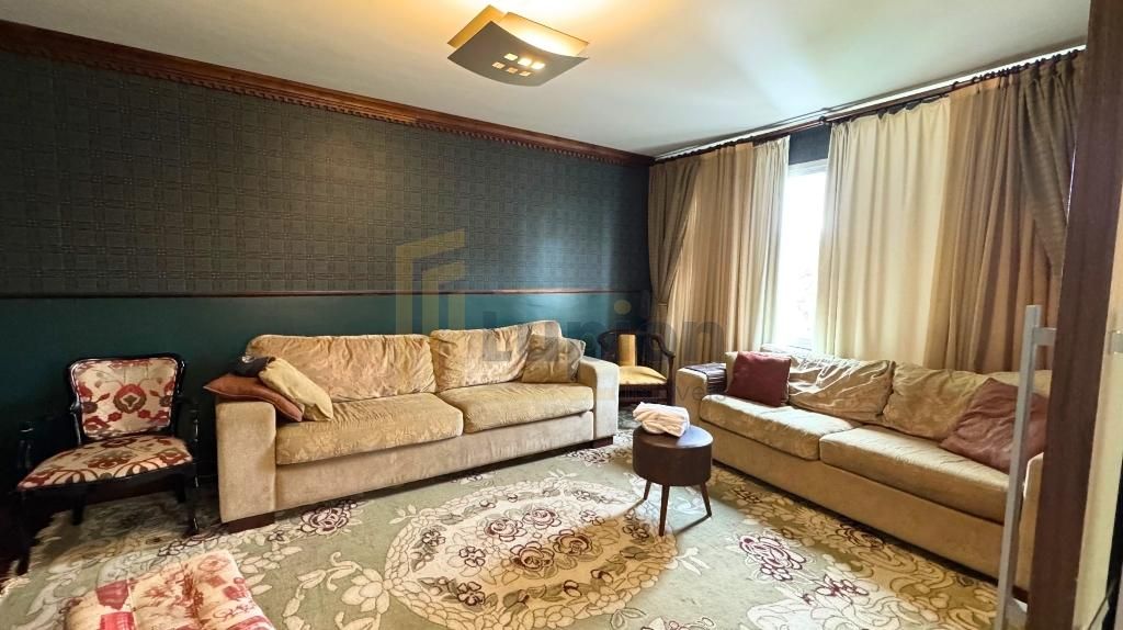 Apartamento no Água Verde com 415m  | 4 Quartos e 3 Vagas