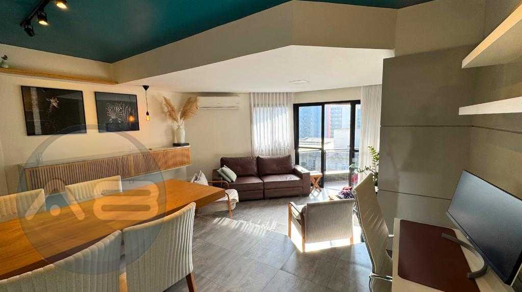 Apartamento com 2 Suítes no Batel | Ed. London Park - Curitiba