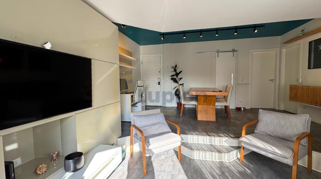 Apartamento com 2 Suítes no Batel | Ed. London Park - Curitiba