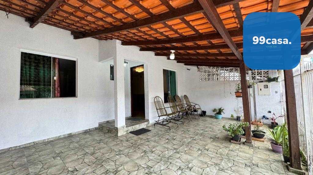 Casa em condomínio fechado no Alto Boqueirão com 124m² por R$ ...