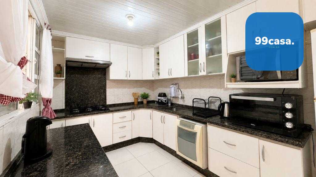 Casa em condomínio fechado no Alto Boqueirão com 124m² por R$ ...
