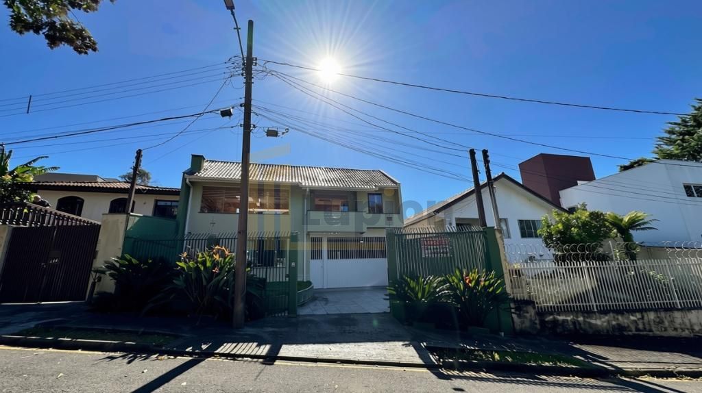 Casa à venda no Vista Alegre em frente à área verde | 253 m²