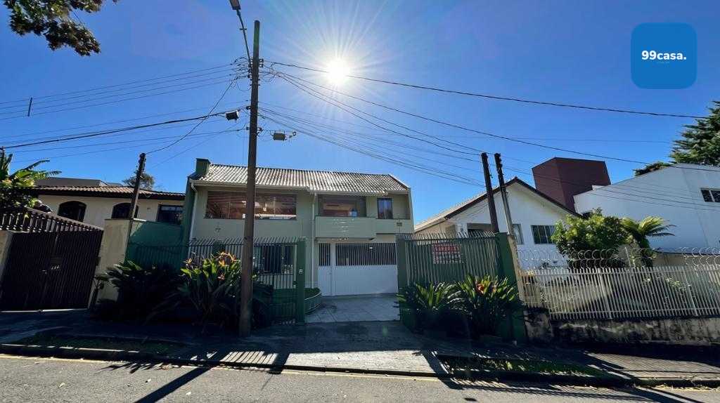 Casa à venda no Vista Alegre em frente à área verde | 253 m²