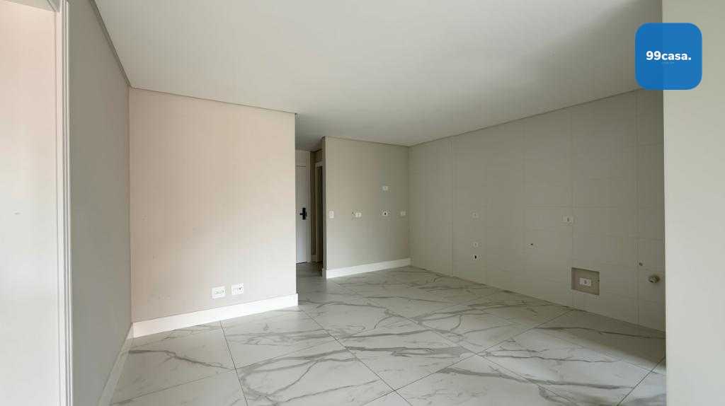 Apto à venda na Av. Souza Naves 3Q - 95,25m², 2 vagas + depósi...