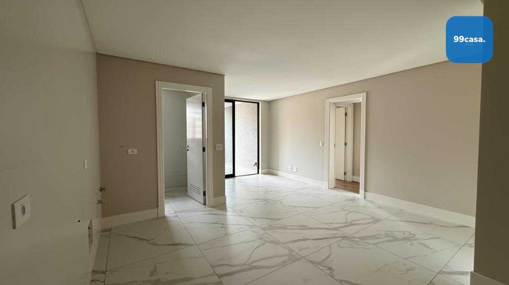 Apto à venda na Av. Souza Naves 3Q - 95,25m², 2 vagas + depósi...