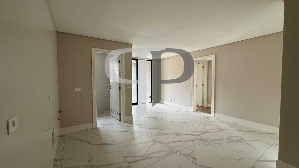 Apto à venda na Av. Souza Naves 3Q - 95,25m², 2 vagas + depósi...