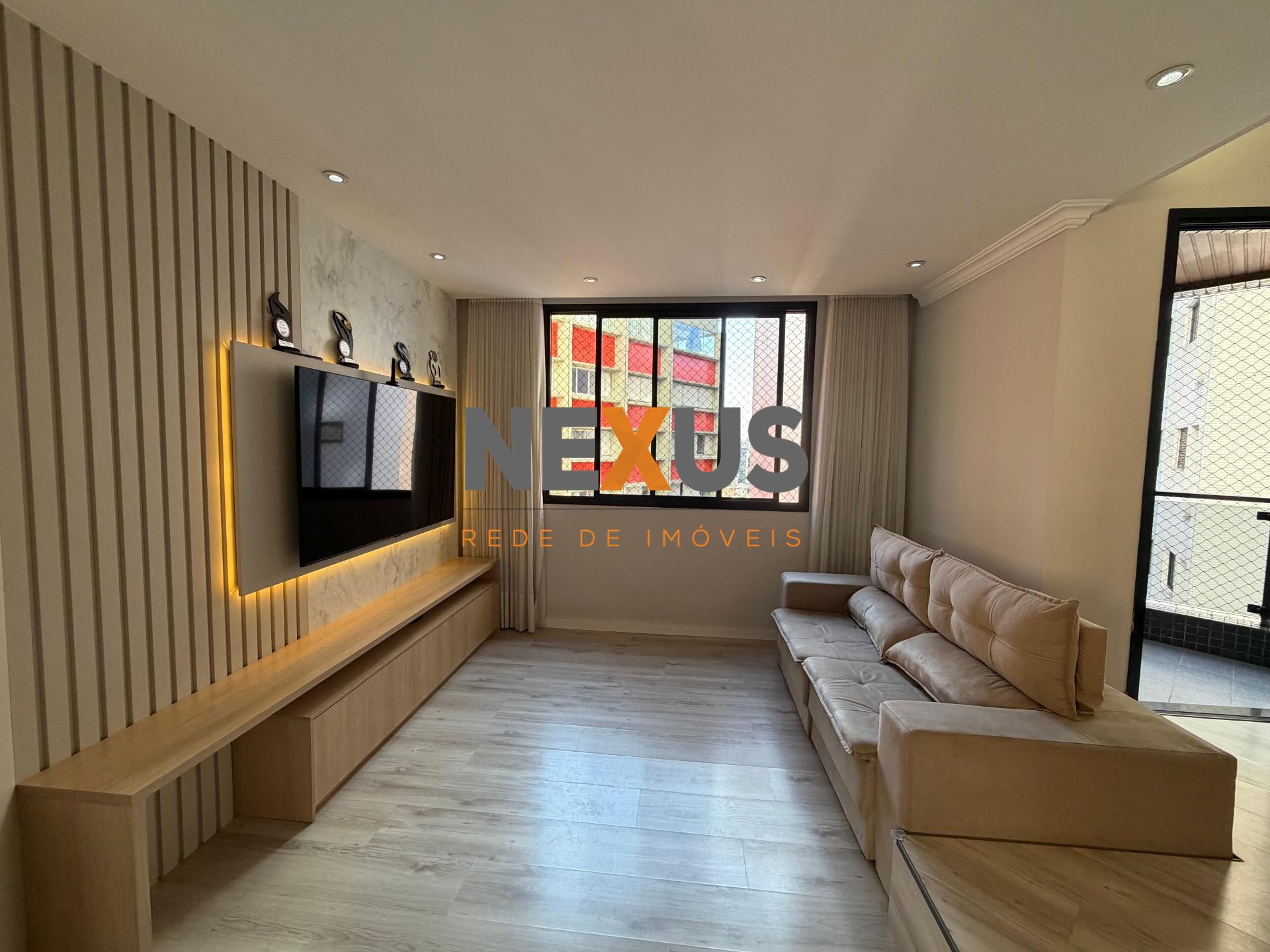 Apartamento com 2 Quartos, 3 banheiros, 1 vaga no Água Verde/B...