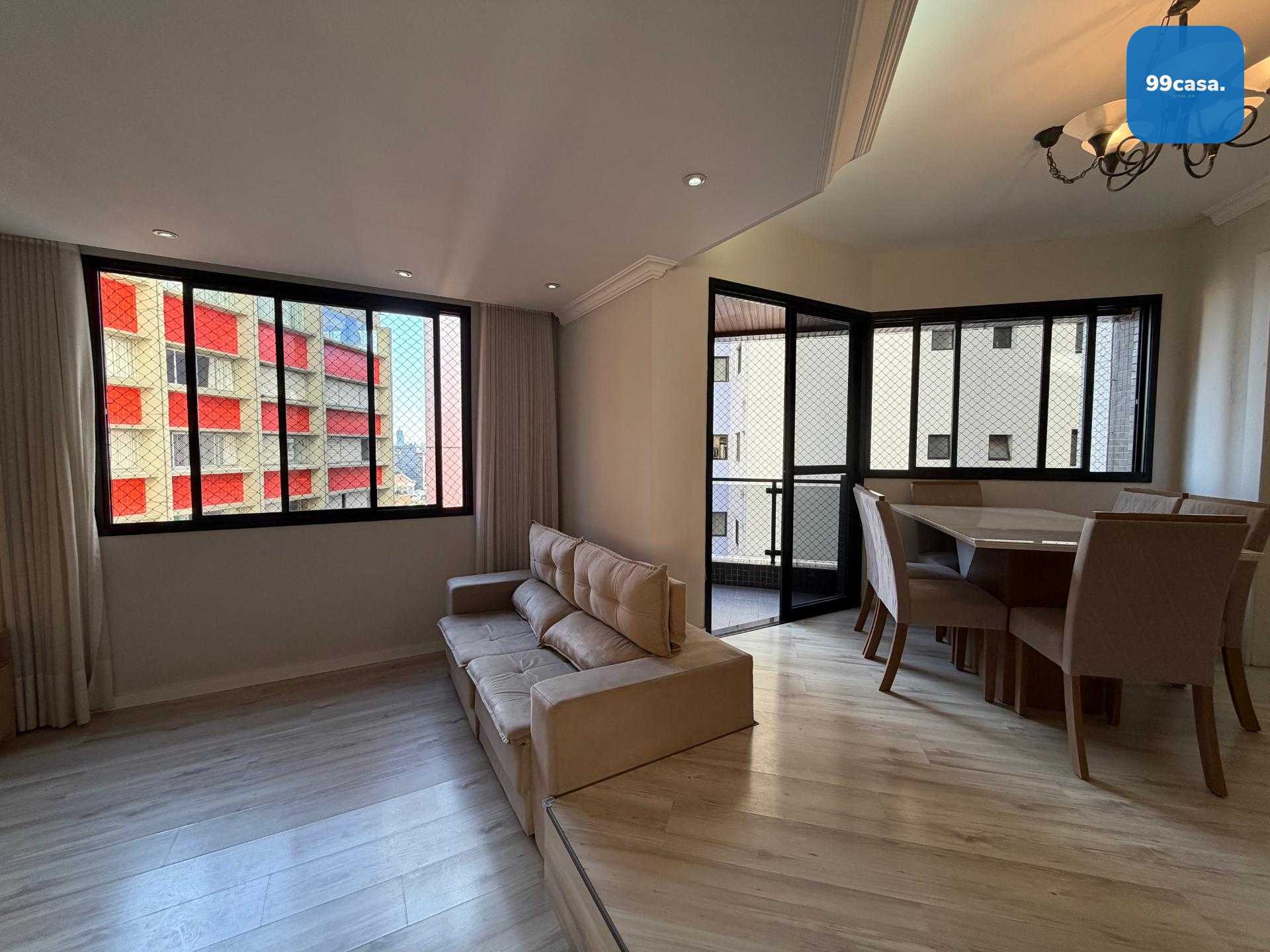 Apartamento com 2 Quartos, 3 banheiros, 1 vaga no Água Verde/B...