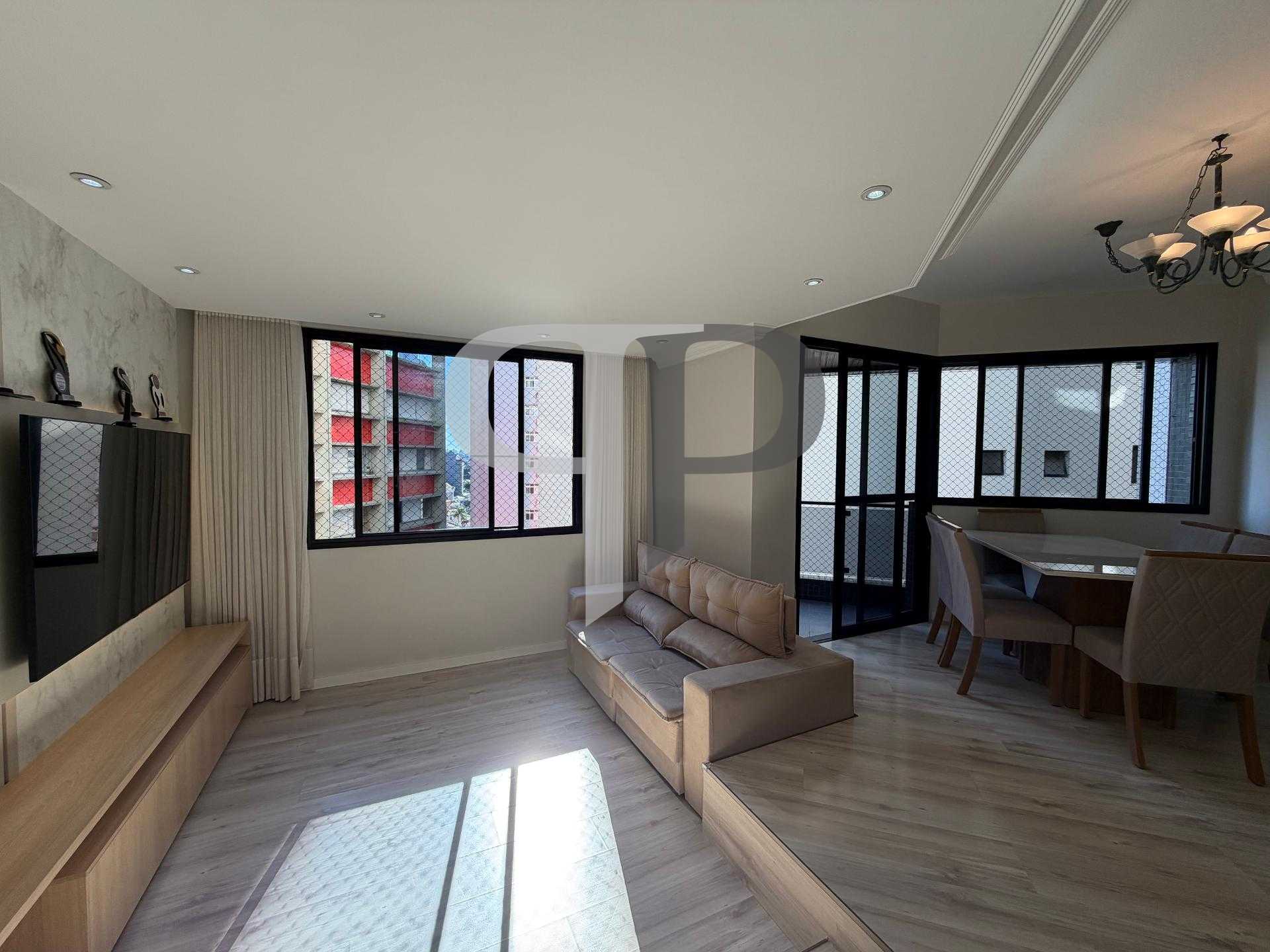 Apartamento com 2 Quartos, 3 banheiros, 1 vaga no Água Verde/B...