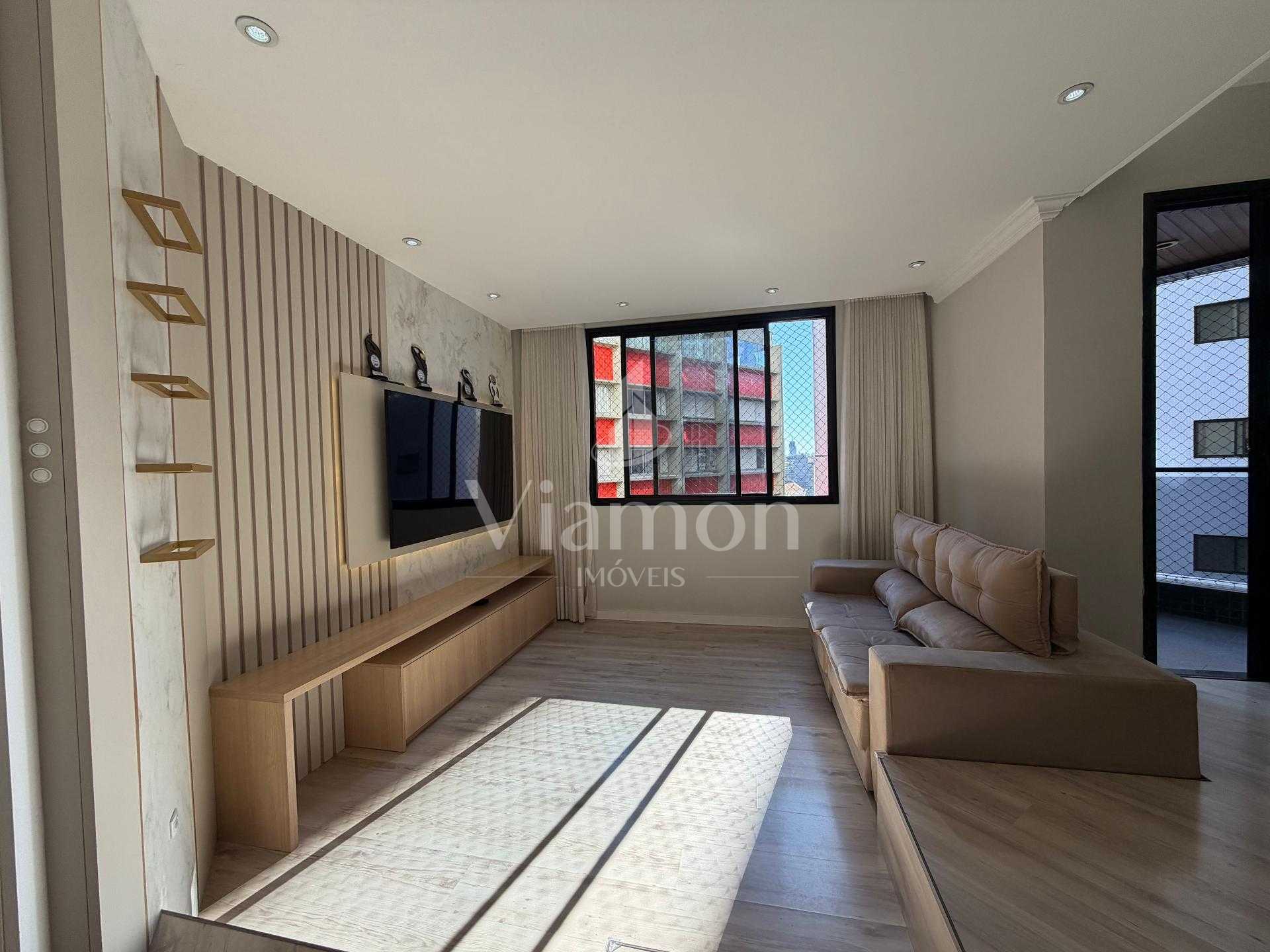 Apartamento com 2 Quartos, 3 banheiros, 1 vaga no Água Verde/B...