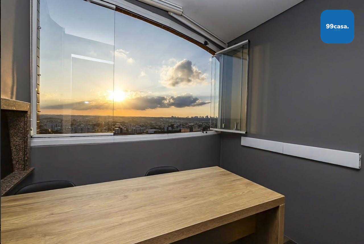 Apartamento à venda no Portão  2 quartos, 1 suíte  13o andar e...