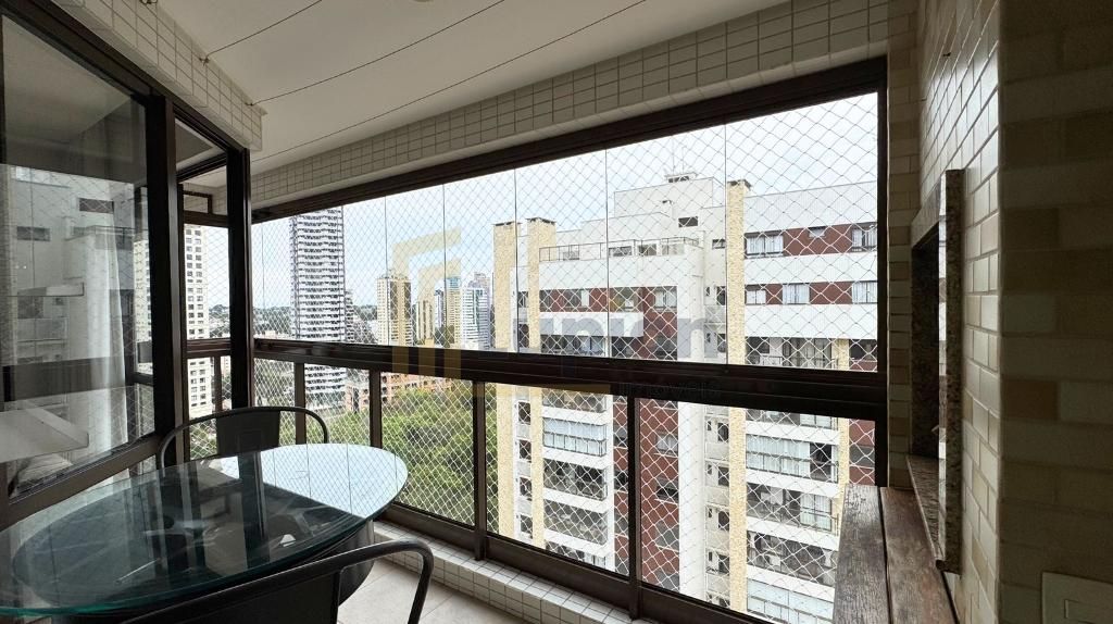 Apartamento Mobiliado no Ecoville. 2 Quartos com suíte. Sacada...
