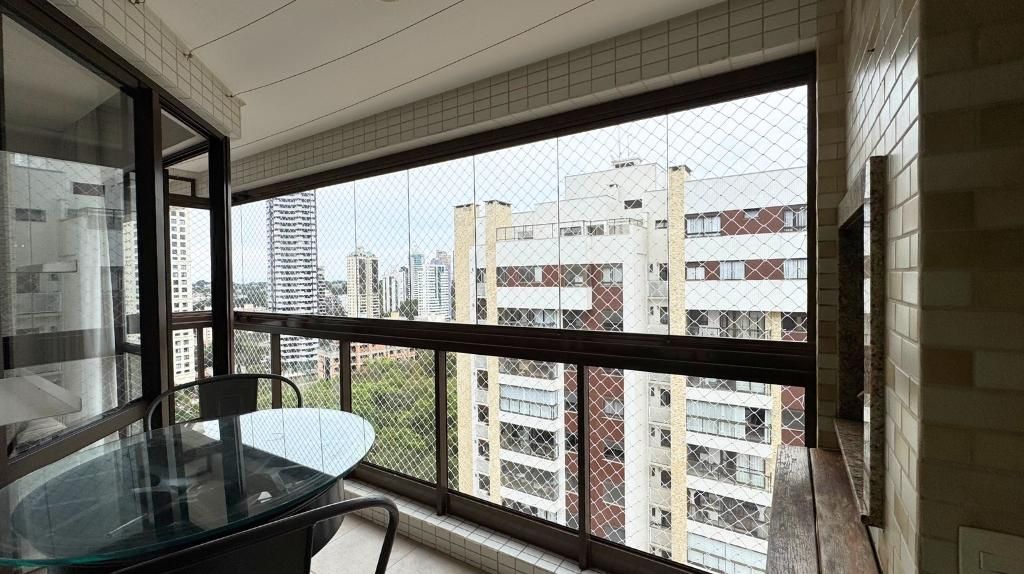 Apartamento Mobiliado no Ecoville. 2 Quartos com suíte. Sacada...