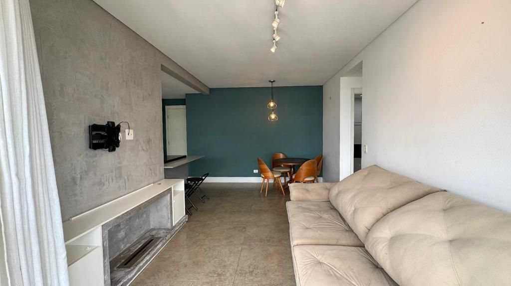 Apartamento Mobiliado no Ecoville. 2 Quartos com suíte. Sacada...