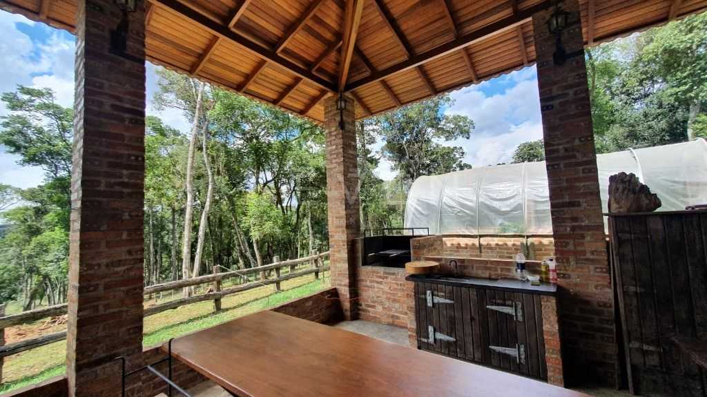 Haras à venda com 70.000 m  e casa construída em Lapa PR