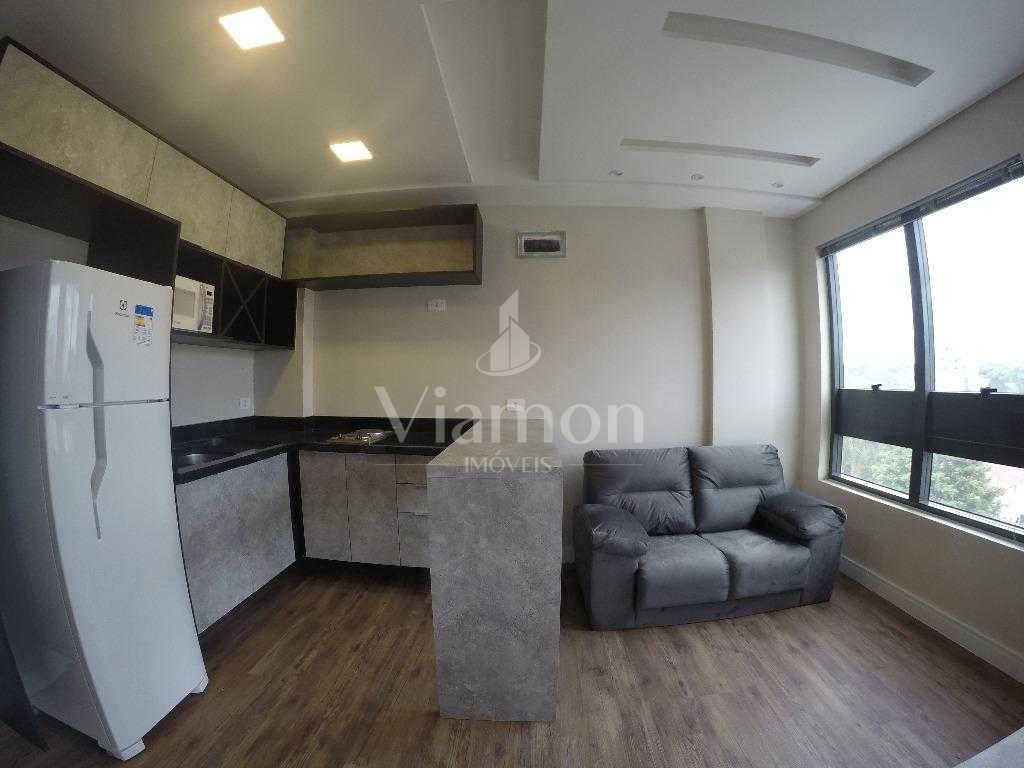 Apartamento com 1 dormitório para alugar, 28 m  por R  2.445,0...