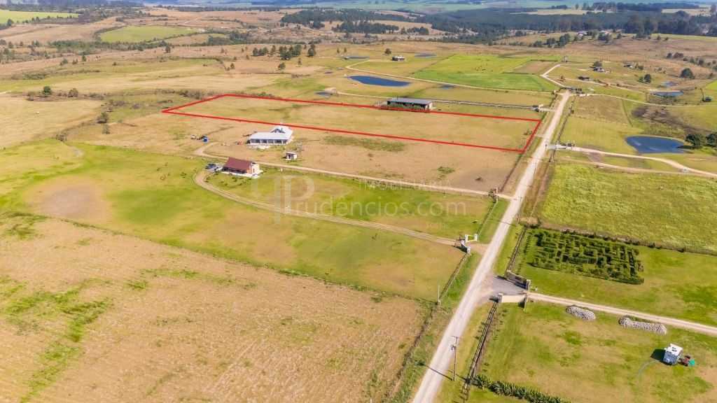 Terreno com 20000 m  em condomínio em São Luiz do Purunã PR