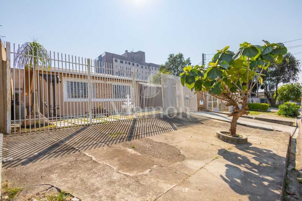 Casa com 3 quartos para alugar, 140 m   - Lindóia - Curitiba PR