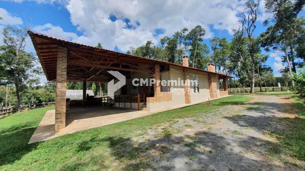 Haras à venda com 70.000 m  e casa construída em Lapa PR