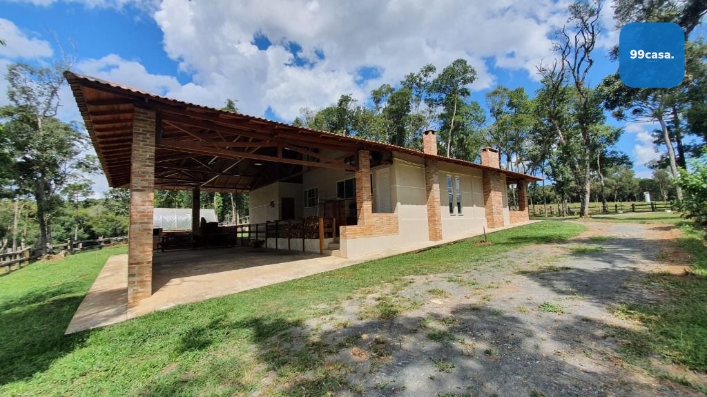 Haras à venda com 70.000 m  e casa construída em Lapa PR