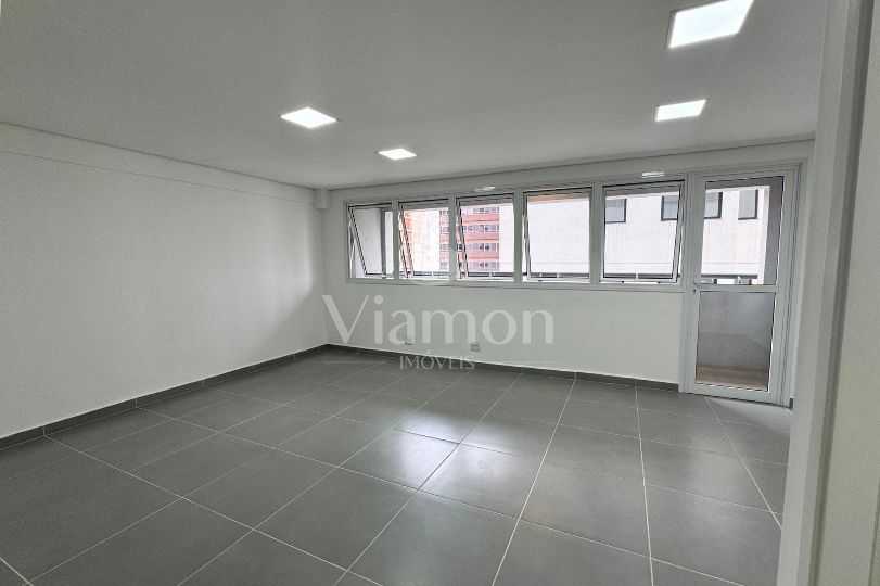 Sala, 42 m  - Centro - Curitiba PR